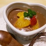 オーガニックカフェ　チャント - オーガニックチョコのムース。特製クリームあんみつや有機栽培の南瓜のプリンもオススメ。