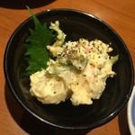 もつ焼き 大統領 支店 - ポテサラ