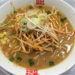 おおぎやラーメン - ネギ味噌らーめん 810円
