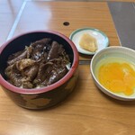 すきやきの松伊 - 料理写真:
