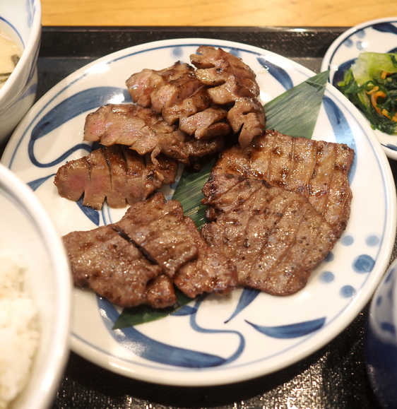 日式牛舌定食