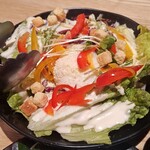 海鮮居酒屋 魚政 - 濃厚半熟卵のプレミアムシーザーサラダ