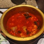和牛炭火焼肉 ほまれ - 