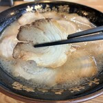 水城らあ麺 - 厚めのチャーシュー