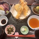 味一番館 - 料理写真: