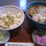 Asanoya - 2010年3月　かやく御飯と証誠そばセット