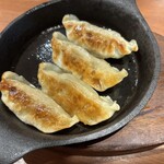 蔵元居酒屋 清龍 - 焼餃子