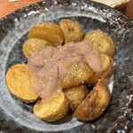 蔵元居酒屋 清龍 - 揚げ新じゃが塩辛バター