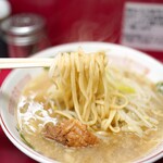 ラーメン二郎 - 小ラーメン900円