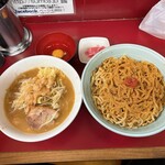ラーメン二郎 - 