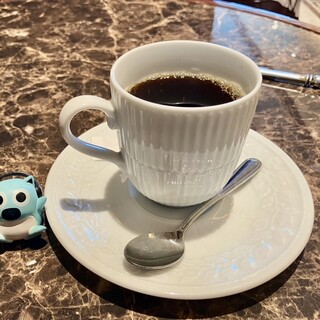 CAFE AUX BACCHANALES_0