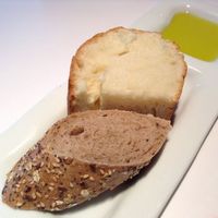 IL PINOLO 梅田 - 
