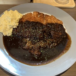 元町欧風カレー タンガロンガ_1