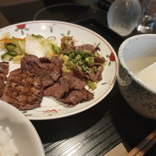 牛たん 仙台辺見_1