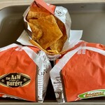 A&W - ＊A&Wバーガー@890
＊モッツァバーガー@650
＊チップスコンボ-ホームメイドポテトチップス@560