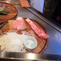 横浜瀬里奈 ステーキドーム - 神戸牛（A5）と佐賀牛