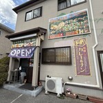 ヒマラヤン インド ネパール料理 - 店頭雰囲気