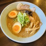 博多とんこつ 真咲雄 - のうとん　全部のせ