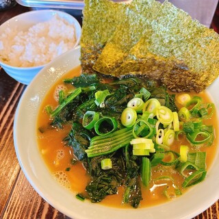 横浜家系千種家_0