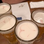 牛タン 馬刺し 特選和牛 ぶれゑめん - 生ビール