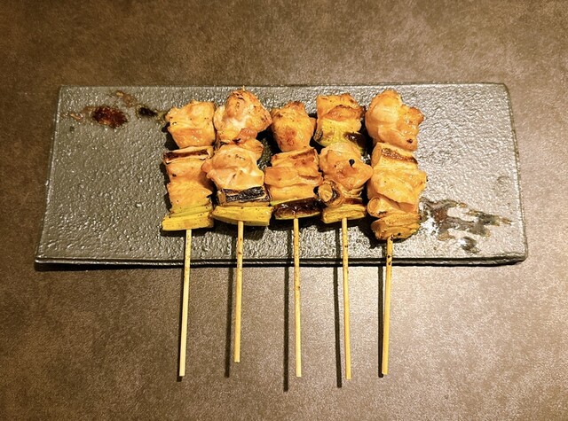 串と、肴と、うまい酒。 やきとり 撰 - 竜王/焼き鳥 | 食べログ