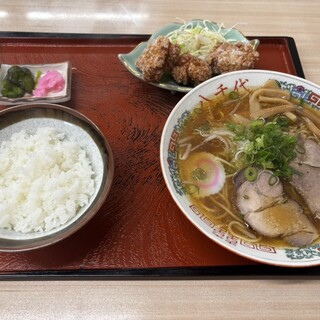 味の老舗 八千代_0