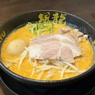 とんこつラーメン博多風龍_0