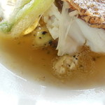 ポエシア - 上質なコンソメにわさびバターを投入！