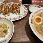 餃子の王将 - 料理写真: