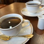 コロラド - ドリンク写真:サイフォンで淹れたブレンド500円(消費税相当分を含む)