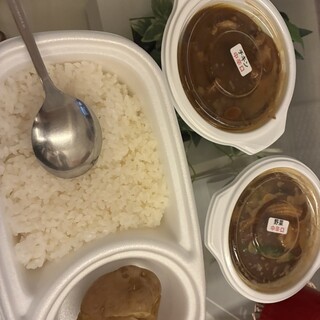 欧風カレー オーベルジーヌ_0