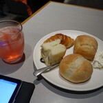川越薪火料理 in the park - ランチ（パン）