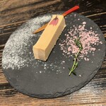 351177959 - 桜のレアチーズケーキ