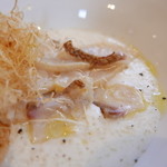 ブラッセリー ラシュレ - 真鯛の燻製は提供する直前にさっと炙っているそう