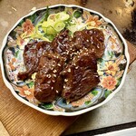 Nova-ろんちゃん - 柔らかい牛サガリを香ばしく焼き上げた、旨みあふれる一皿
