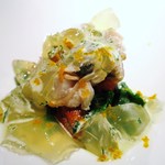 エクアトゥール - ポシェしたハマグリとシジミのジュレ、雲丹と菜の花、軽いエルブクリーム