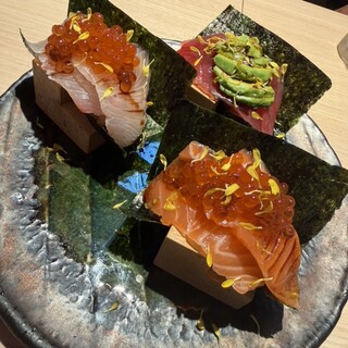 鮪のシマトロ