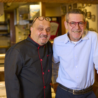 イタリア人シェフとマネージャーがお迎え◆温かみのある店内