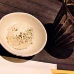 個室居酒屋 地鶏坊主 - お通し