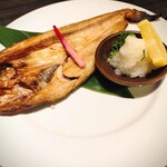 個室居酒屋 地鶏坊主 - シマホッケの炙り焼き