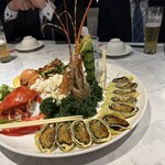 草山夜未眠景觀餐廳 - 先ずは前菜の盛り合わせから料理はスタートしました。