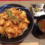 天扶良 きく桜 - 海老と帆立のミックスかき揚げ丼