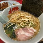 ラーメン山岡家 - 料理写真: