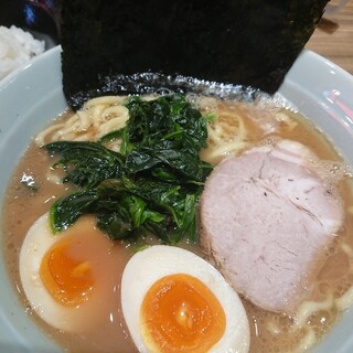 横浜ラーメン 渡来武_0