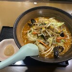ラーメン歓 - 料理写真:味噌ラーメン野菜　辛さ4