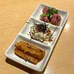 鳥一代 - 季節の前菜
  ・ラー油めんま
  ・辛味フレークのポテサラ
  ・白レバー