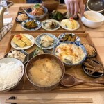 おともトごはん おかもト食堂 - 料理写真: