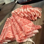 焼肉はうす たられば - 鹿児島県産黒毛和牛サーロインと黒豚ロース