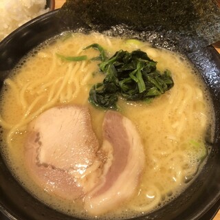横浜家系ラーメン一蓮家_0