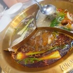 辛楽川火鍋 - 